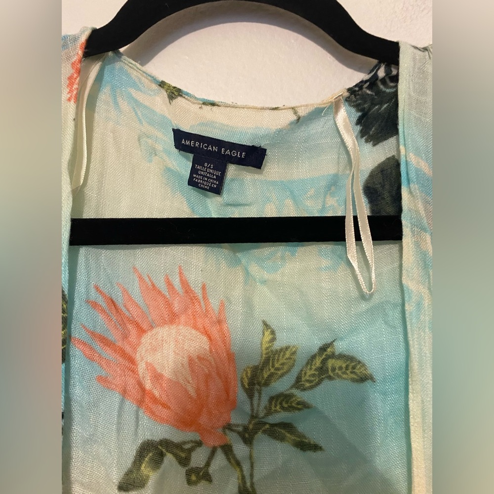 American Eagle Tropical Print Swim Coverup - Picture 5 of 8